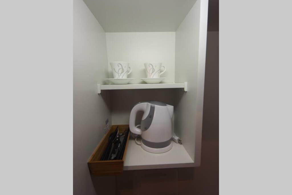 Апартаменти 【Great Location!】Near Shinjuku Sta./Girls #302 Токіо Екстер'єр фото